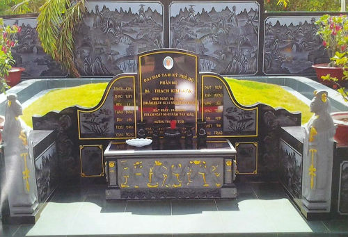 Để[-]hoàn[-]thành[-]được[-]nhà[-]mồ[-]của[-]bà[-]T.K.P,[-]phải[-]mất[-]chi[-]phí[-]hơn[-]3[-]tỷ[-]đồng